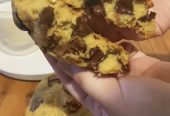 New York-style chocolate chip cookies